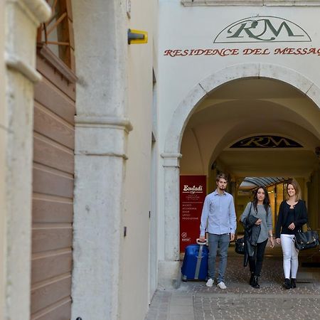 Residence Del Messaggero Rovereto  Buitenkant foto